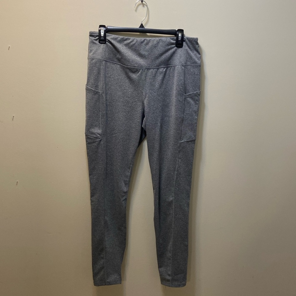 SO active leggings